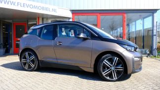 Lízing Hatchback BMW i3 2019