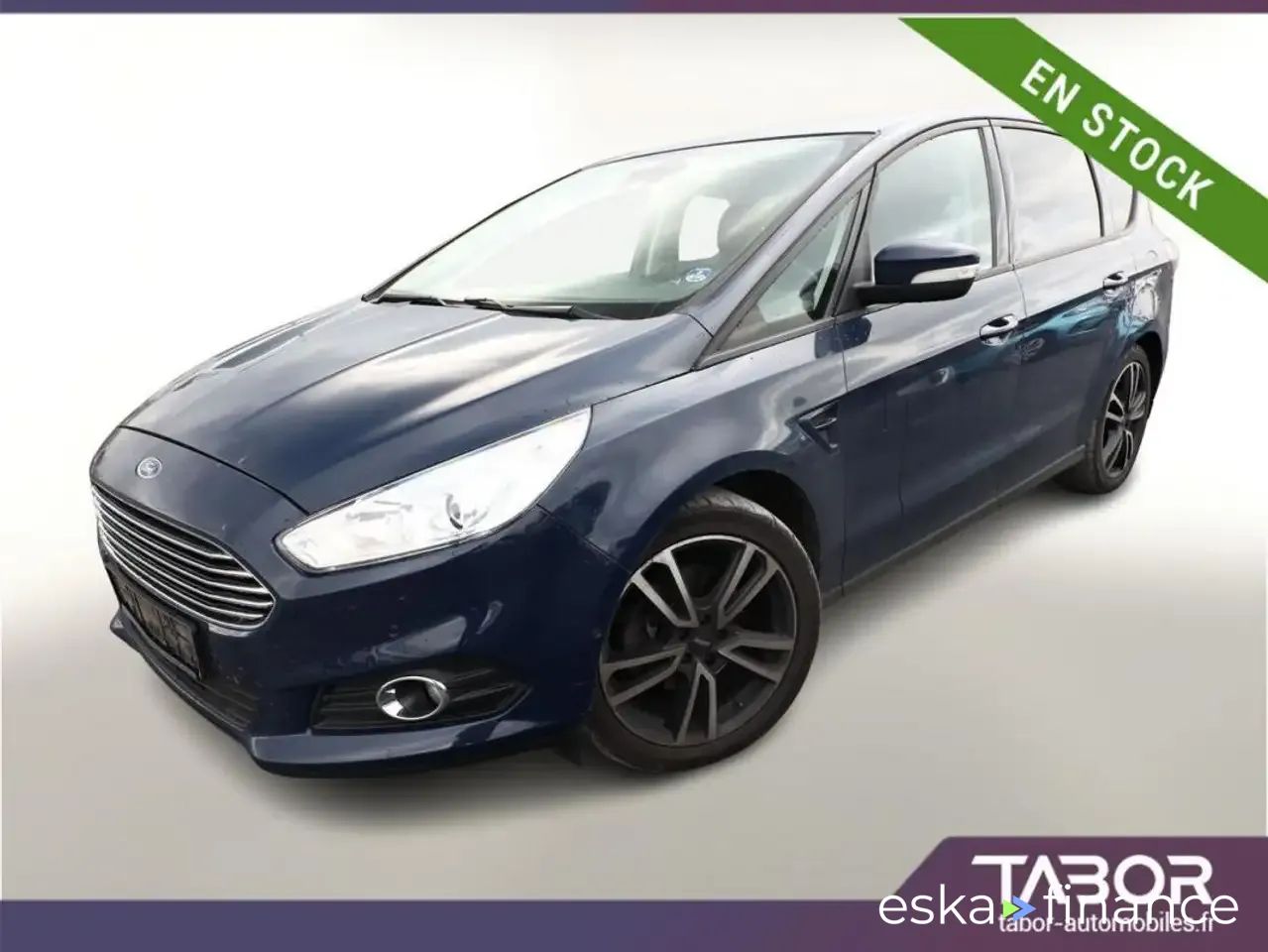 Financování Hatchback Ford S-Max 2016