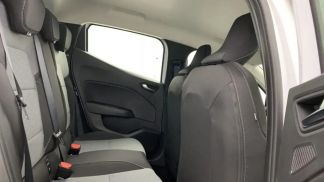 Lízing Hatchback Renault Clio 2024
