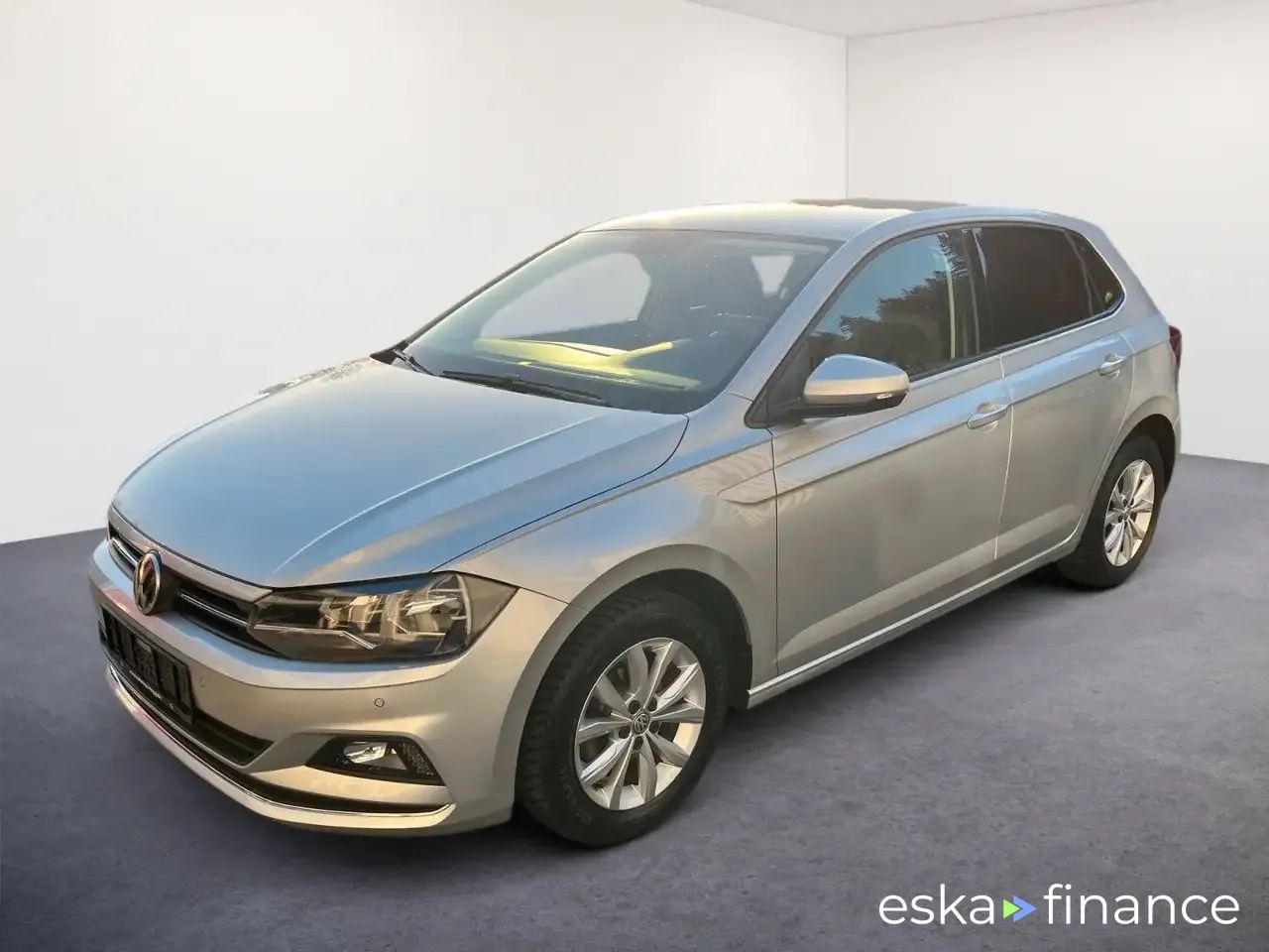 Lízing Hatchback Volkswagen Polo 2018