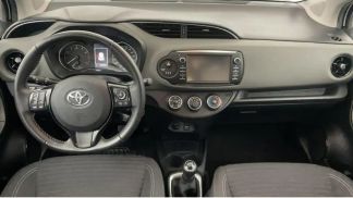 Lízing Sedan Toyota Yaris 2020