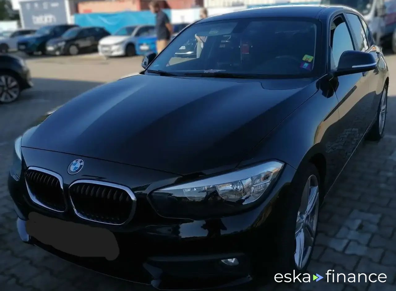 Leasing Hatchback BMW 118 2019
