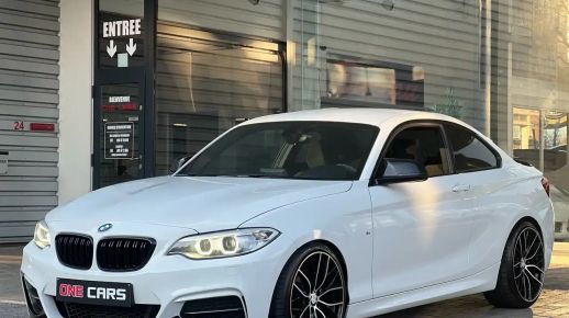 BMW 218 2016