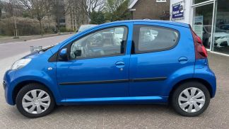 Leasing Hatchback Peugeot 107 2013