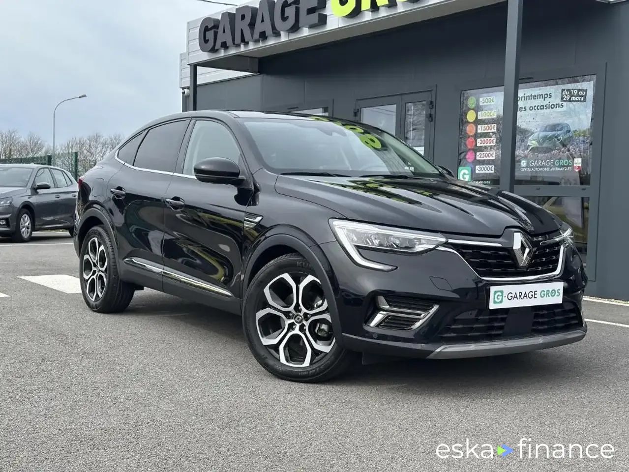 Financování Kupé Renault Arkana 2023