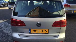 Lízing Hatchback Volkswagen Touran 2011