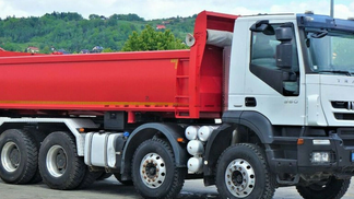 Leasing Camion à carrosserie ouverte Iveco Trakker 2012