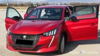 Lízing Sedan Peugeot 208 2020