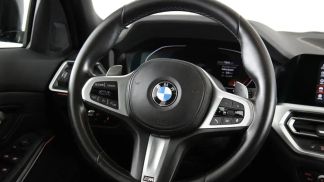 Lízing Sedan BMW 318 2022
