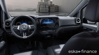 Lízing Hatchback MERCEDES VITO 2024