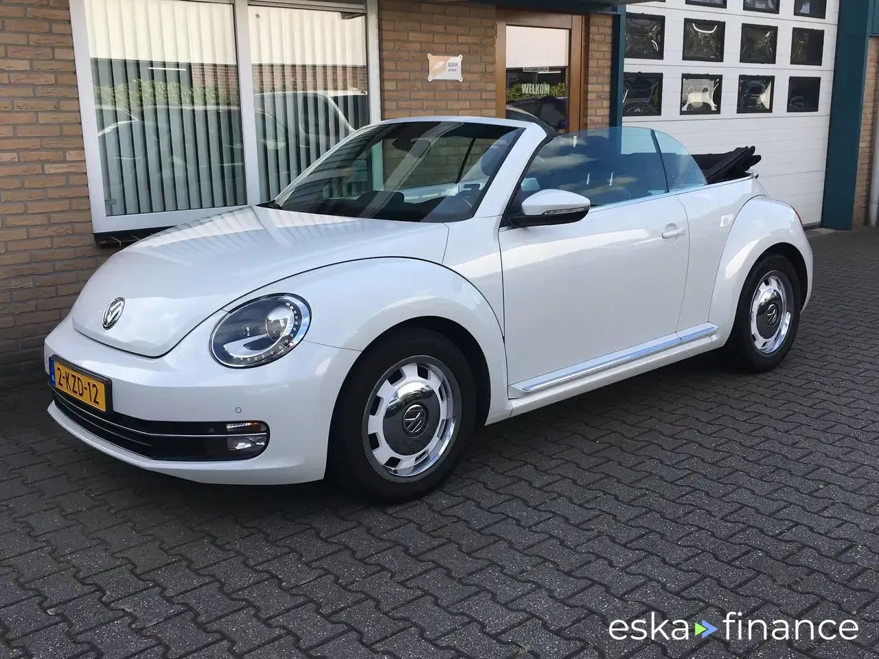 Financování Konvertibilní Volkswagen Beetle 2013