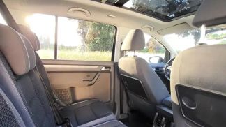 Lízing Hatchback Volkswagen Touran 2010