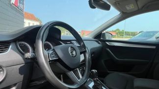 Wóz Skoda Octavia 2019