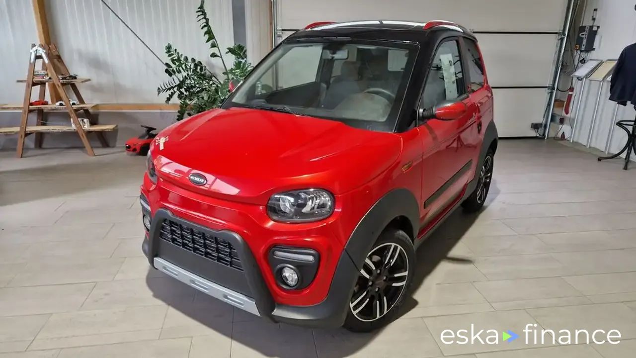 Lízing Sedan Microcar M.Go 2022
