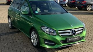 Lízing Hatchback MERCEDES B 180 2016