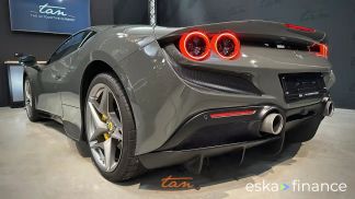 Finansowanie Coupé Ferrari F8 TRIBUTO 2021