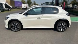 Lízing Sedan Peugeot 208 2021