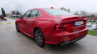 Lízing Sedan Volvo S60 2019