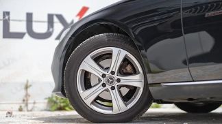 Lízing Sedan MERCEDES E 220 2018