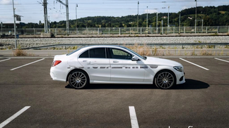 Lízing Sedan MERCEDES C TRIEDA 2015