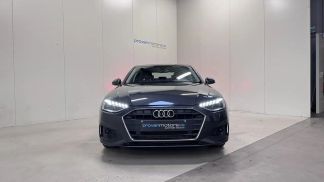 Lízing Sedan Audi A4 2021