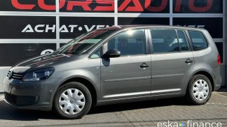 Lízing Hatchback Volkswagen Touran 2015