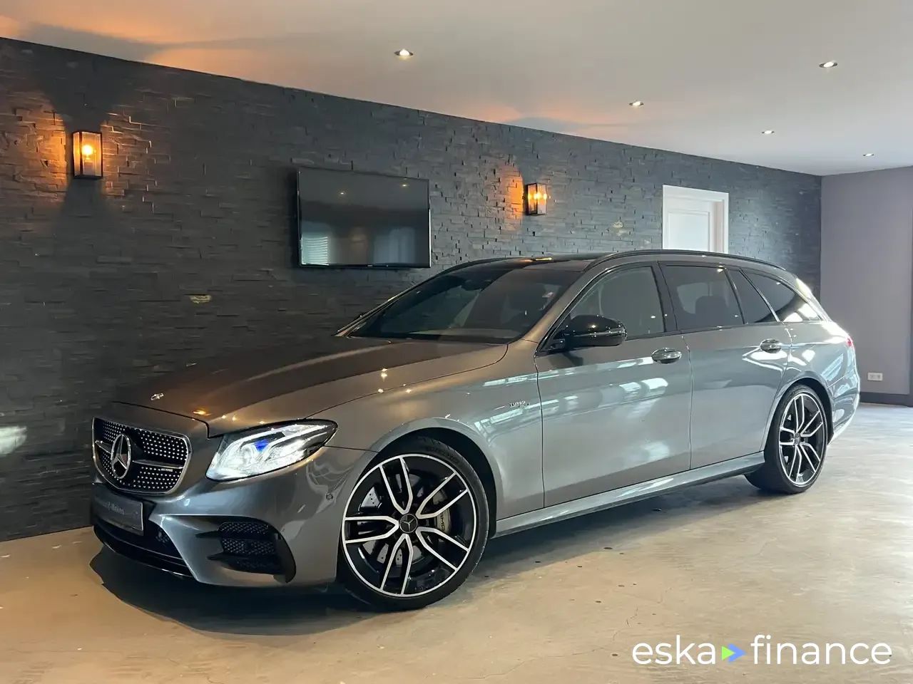 Lízing Kombi MERCEDES E 53 AMG 2018