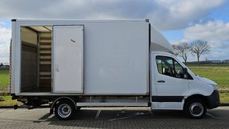 Leasing Closed Box Mercedes-Benz SPRINTER 516 2019