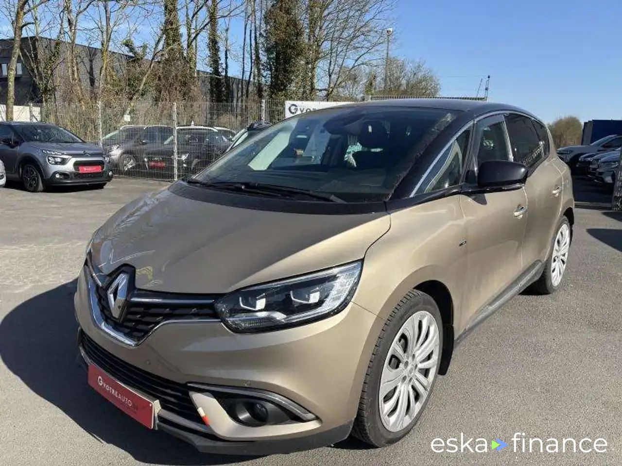 Leasing Sedan Renault Scenic 2018