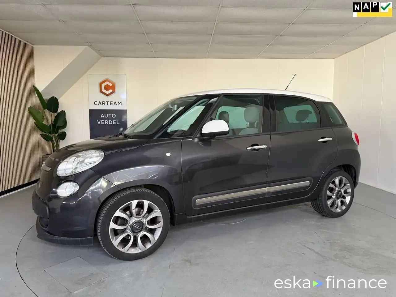 Financování Hatchback Fiat 500L 2015