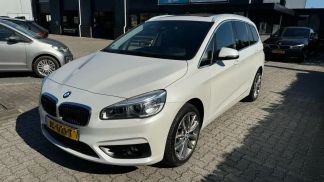 Financování Hatchback BMW 220 2016