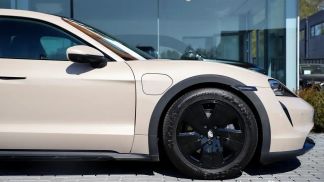 Lízing Kombi Porsche Taycan 2022