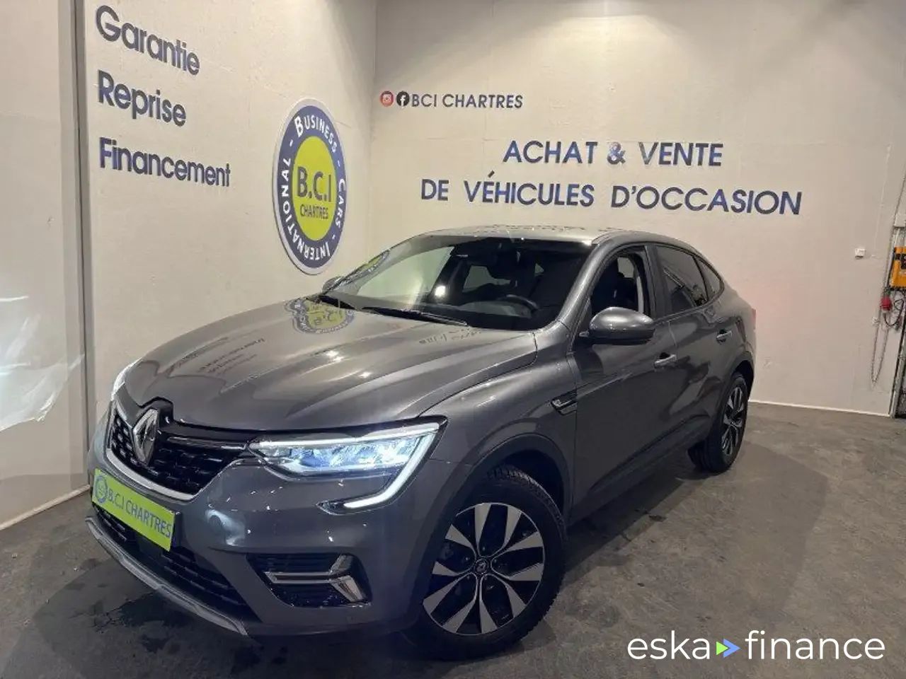 Leasing SUV Renault Arkana 2023