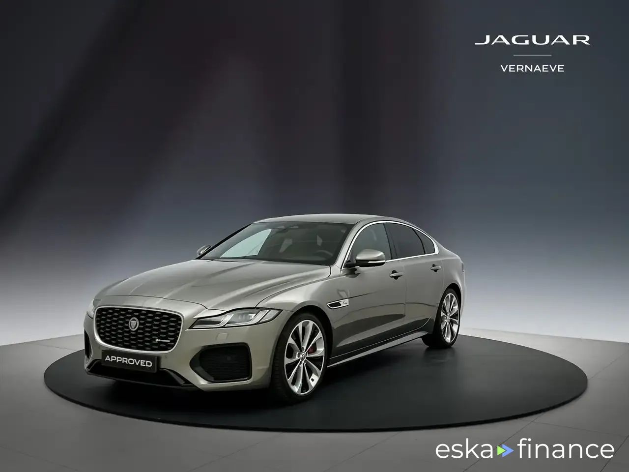 Leasing Sedan Jaguar XF 2023
