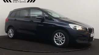 Lízing Hatchback BMW 216 2019
