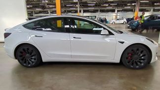 Finansowanie Van Tesla Model 3 2021