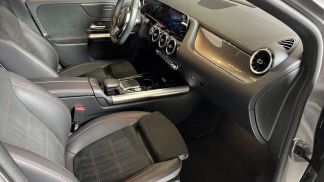 Lízing Hatchback MERCEDES B 180 2019