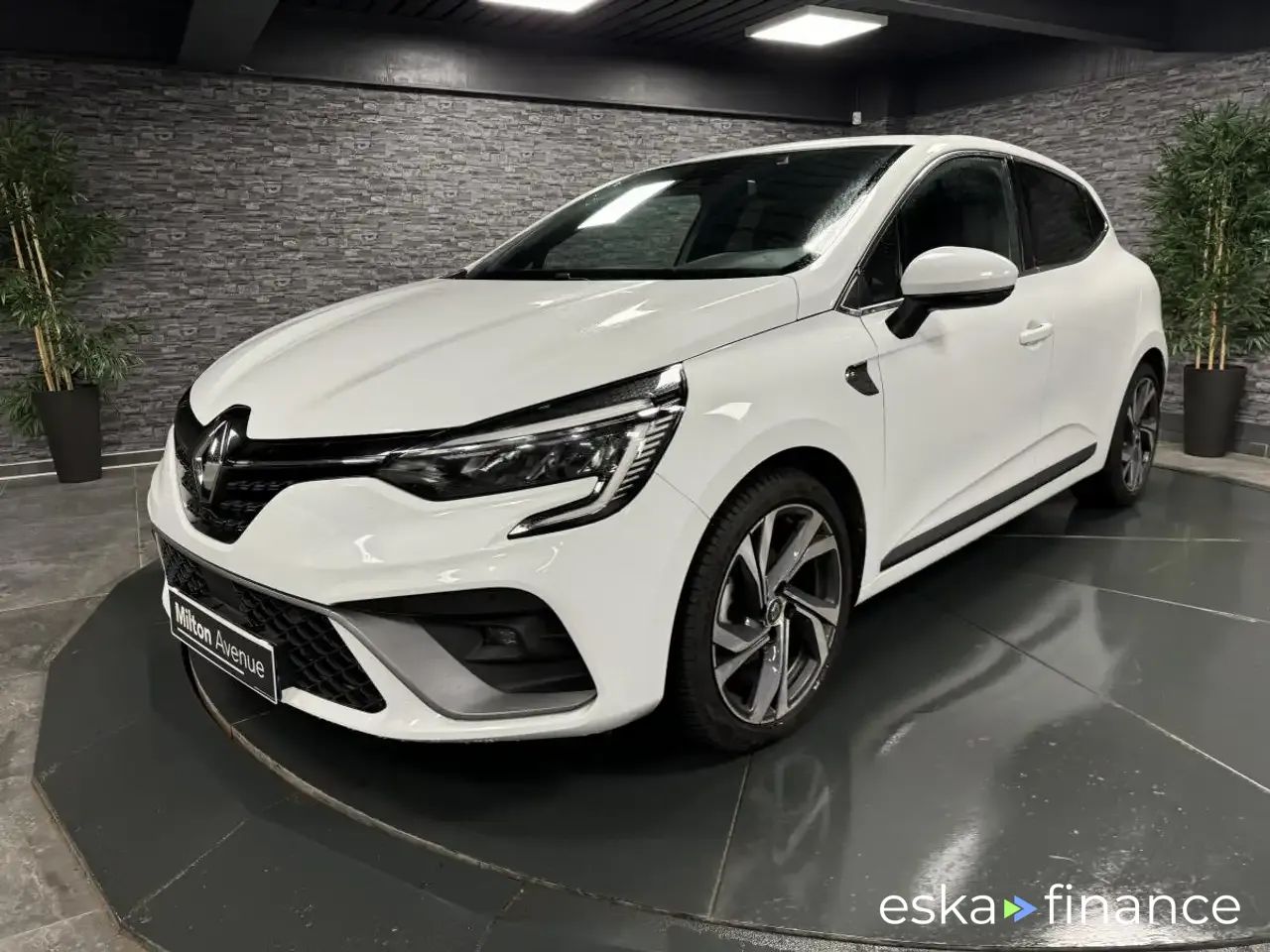 Leasing Sedan Renault Clio 2020