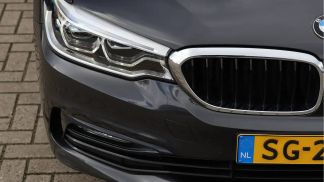 Lízing Sedan BMW 530 2018