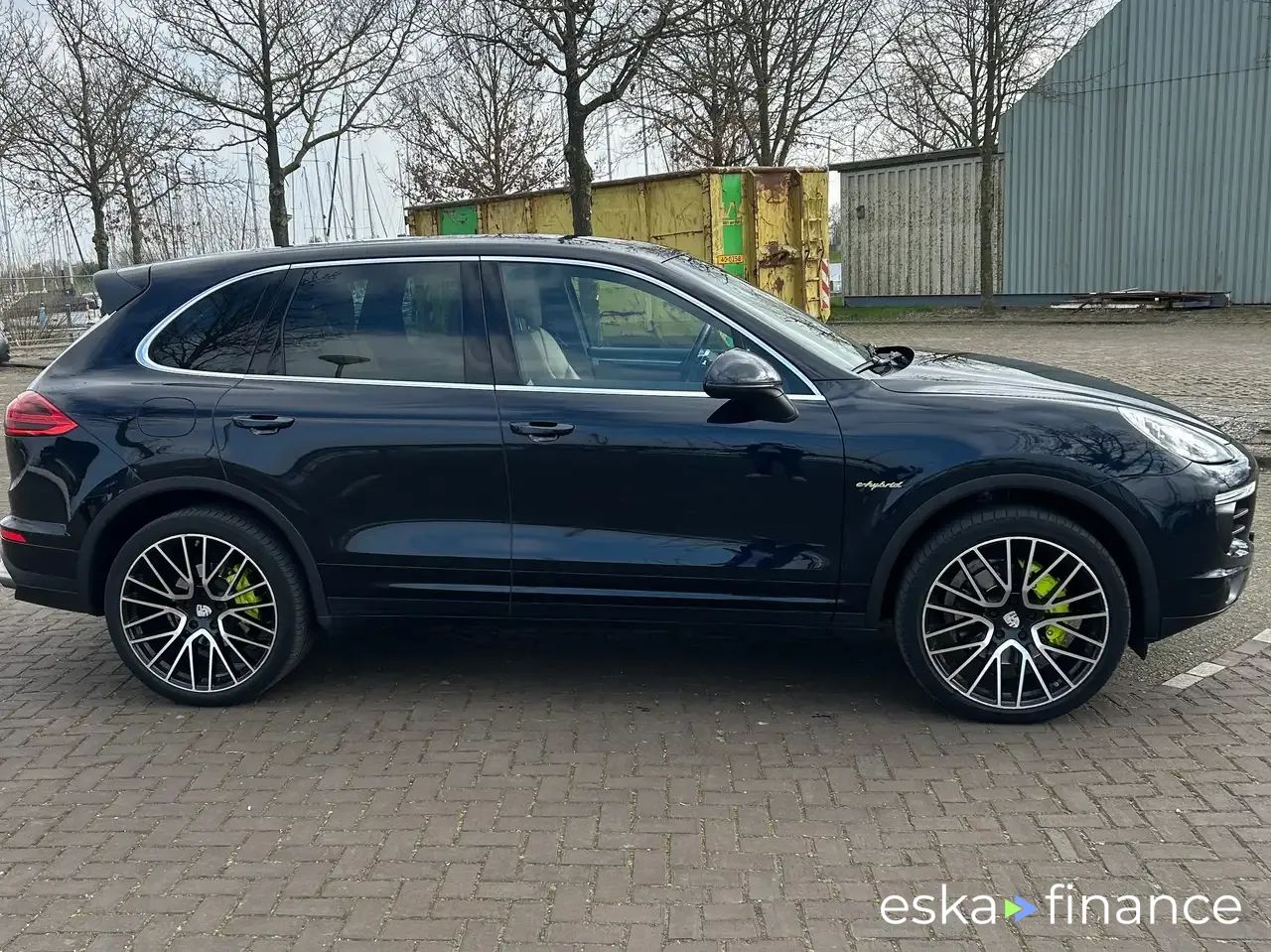 Leasing Wagon Porsche Cayenne 2015