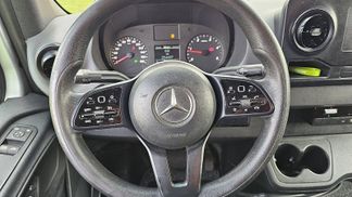 Lízing Uzavretý box Mercedes-Benz SPRINTER 516 2019