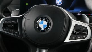 Lízing Sedan BMW 330 2023