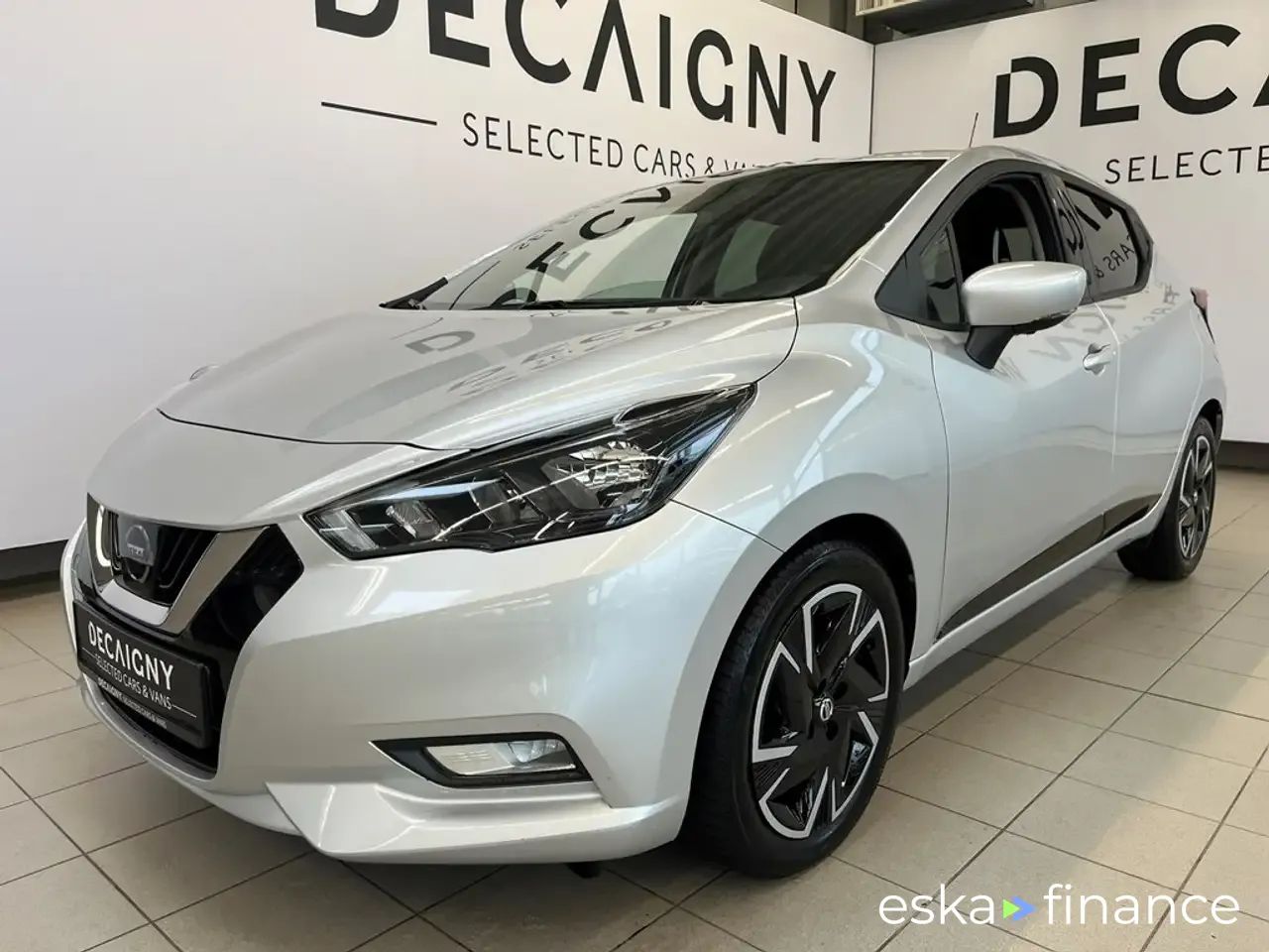 Hatchback Nissan Micra 2021