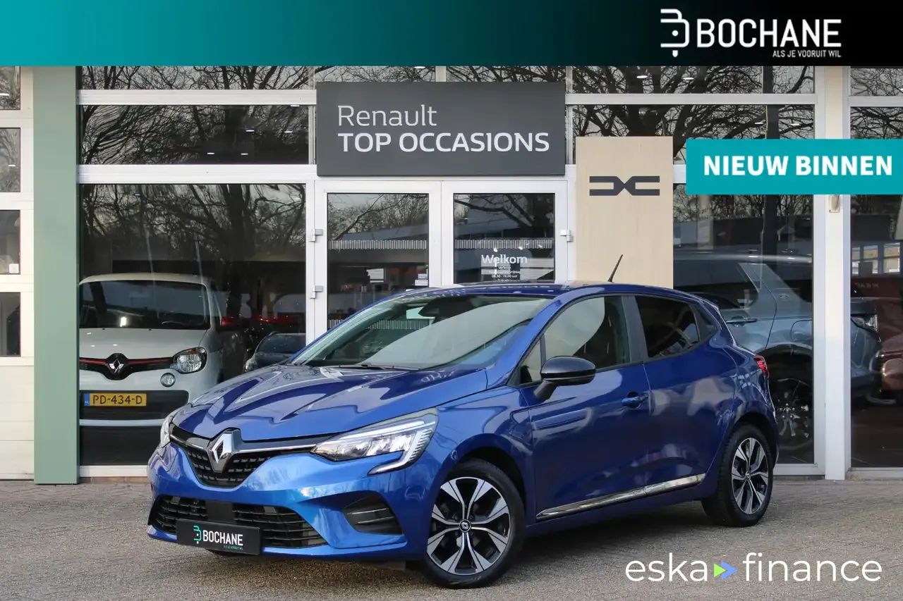 Financování Hatchback Renault Clio 2023