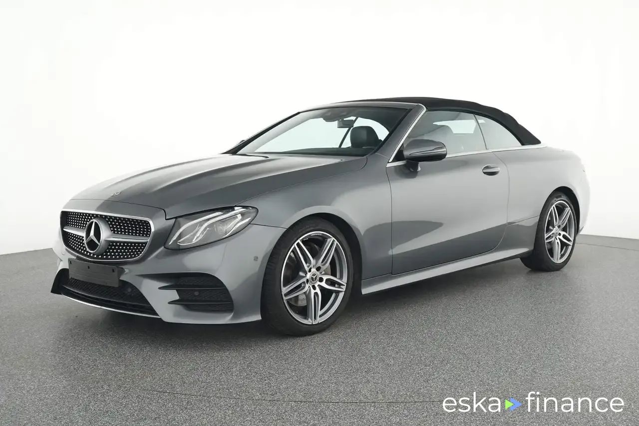 Financování Konvertibilní MERCEDES E 220 2019