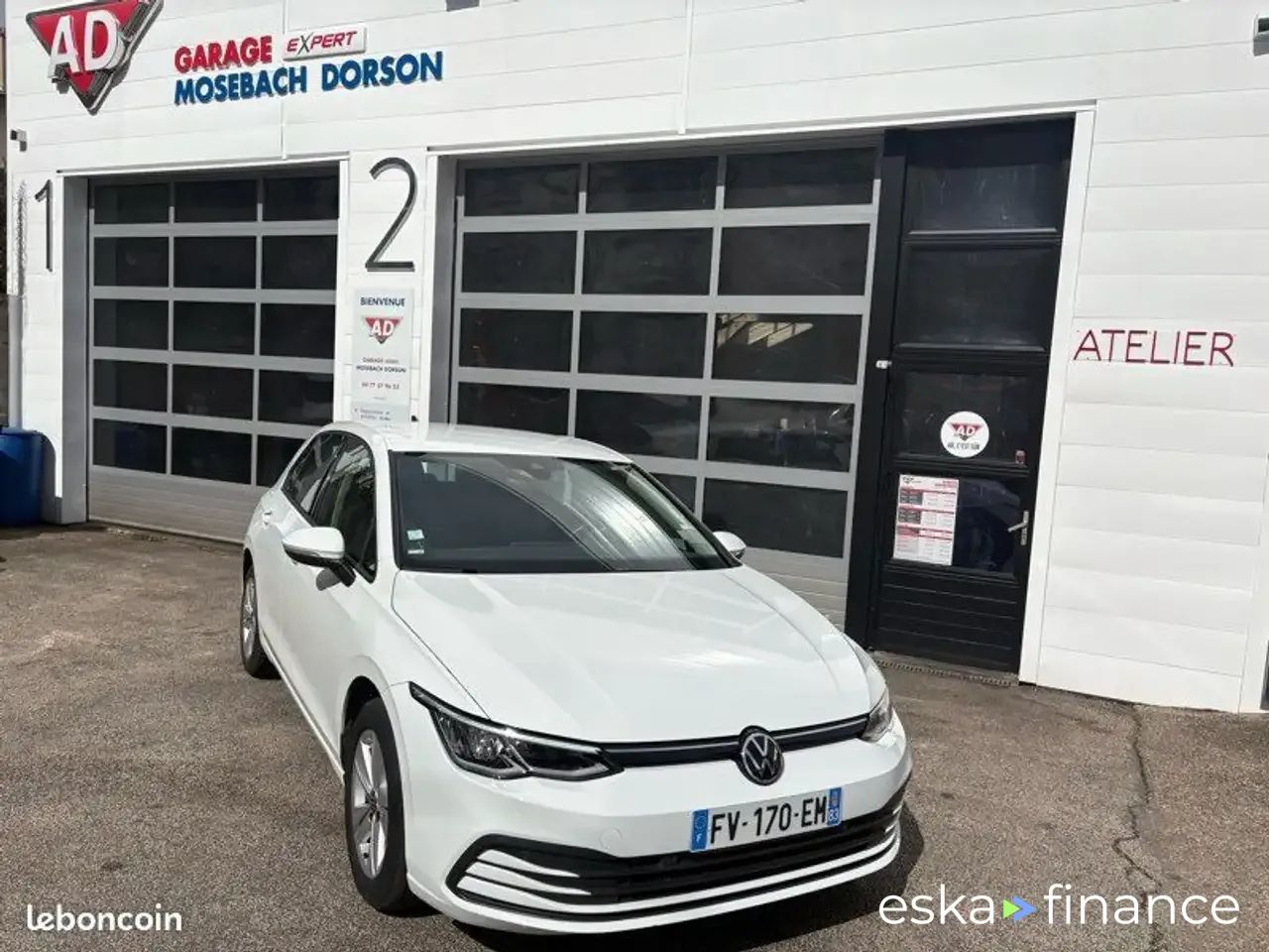Financování Sedan Volkswagen Golf 2020