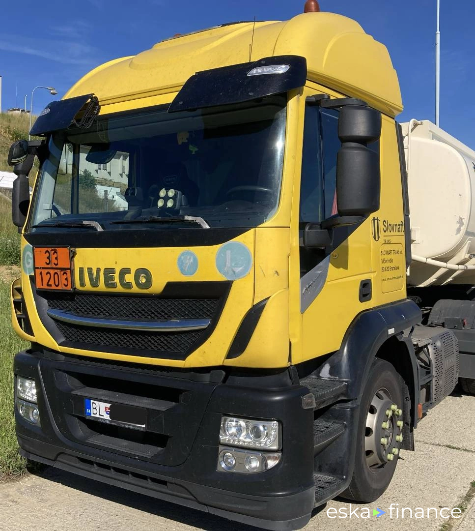 Specjalna ciężarówka Iveco Stralis 2018