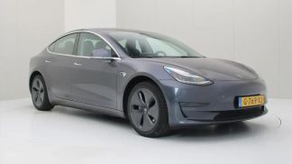 Lízing Sedan Tesla Model 3 2019