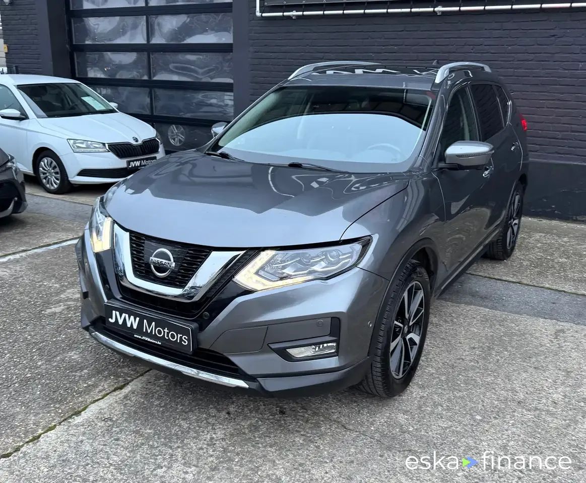 Lízing SUV Nissan X-Trail 2018