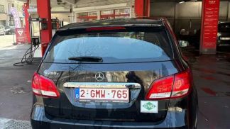 Lízing Hatchback MERCEDES B 200 2017